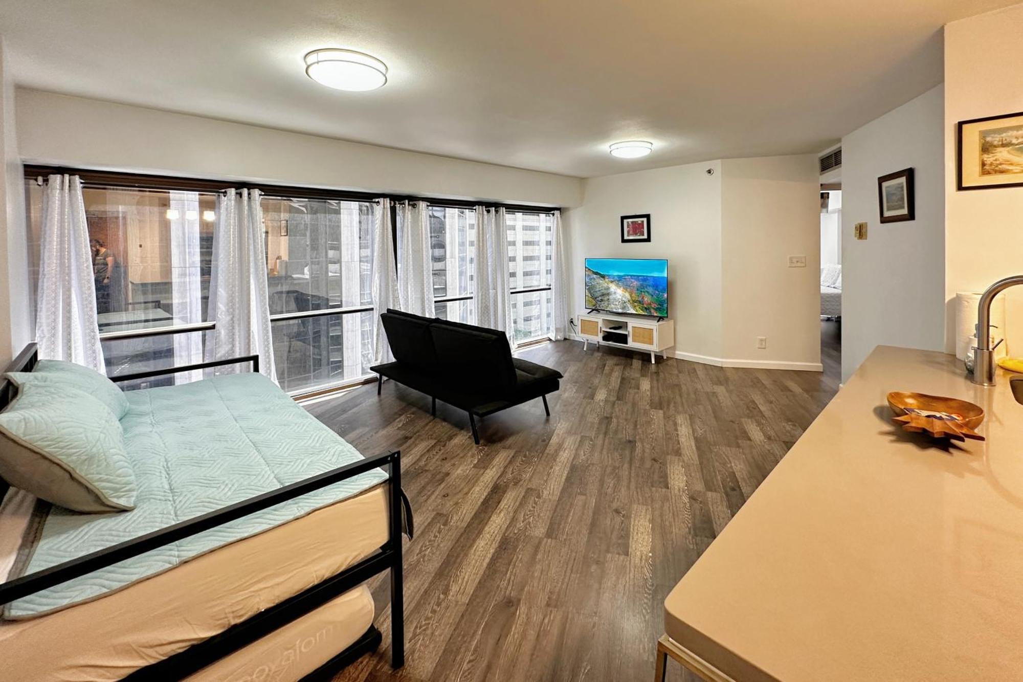 Condotel With Free Parking Wifi Central Ac 호놀룰루 객실 사진