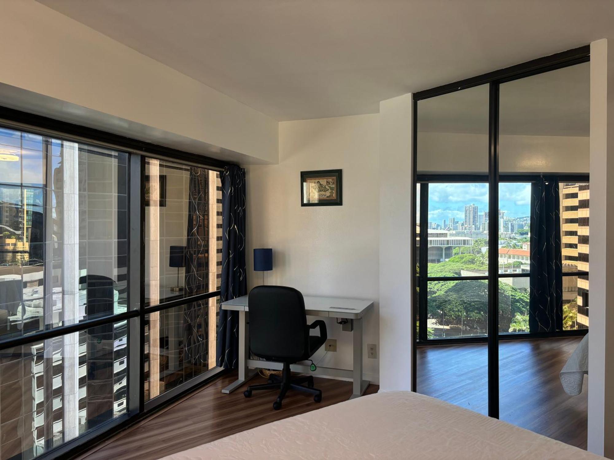 Condotel With Free Parking Wifi Central Ac 호놀룰루 객실 사진