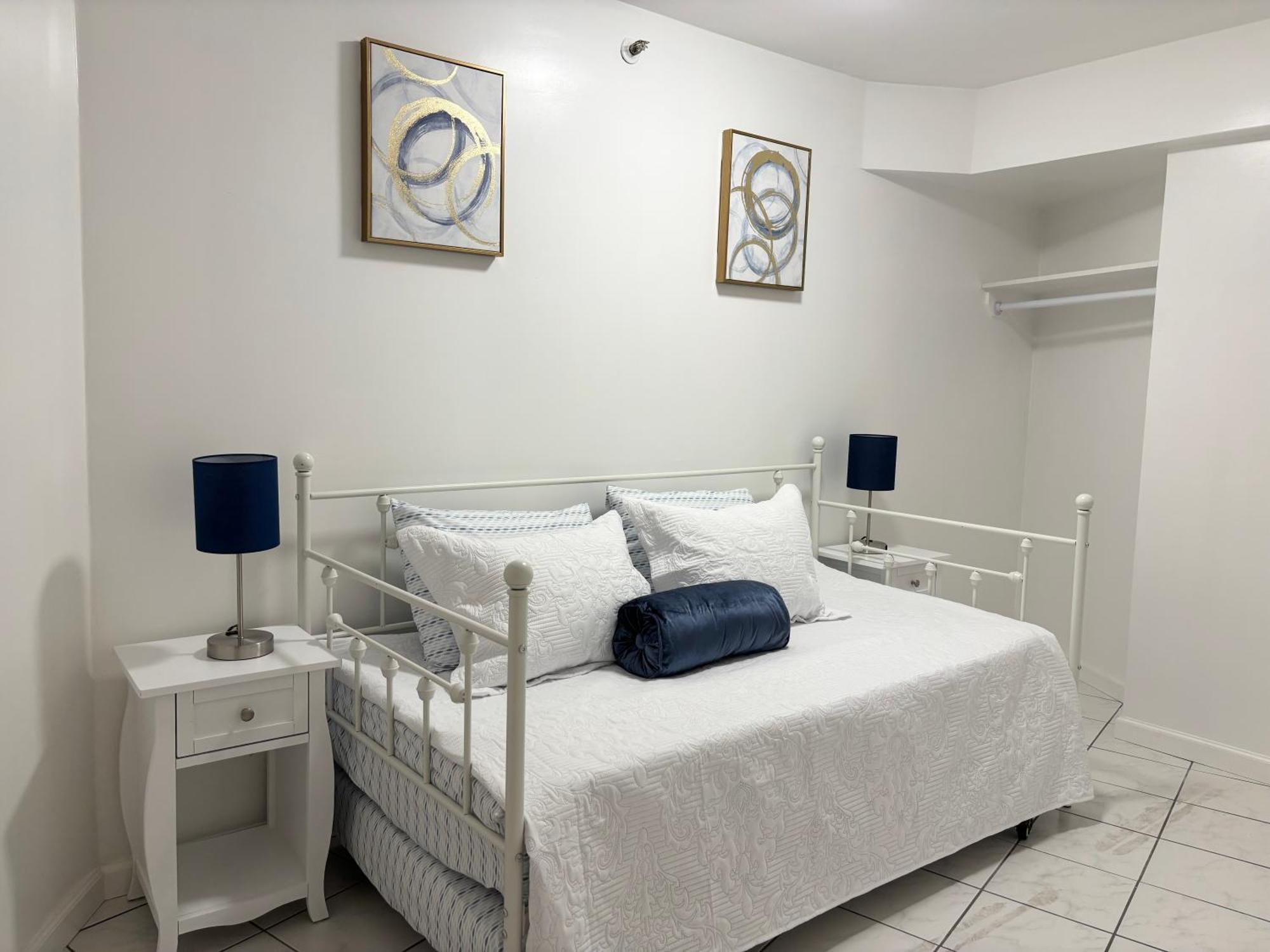 Condotel With Free Parking Wifi Central Ac 호놀룰루 객실 사진